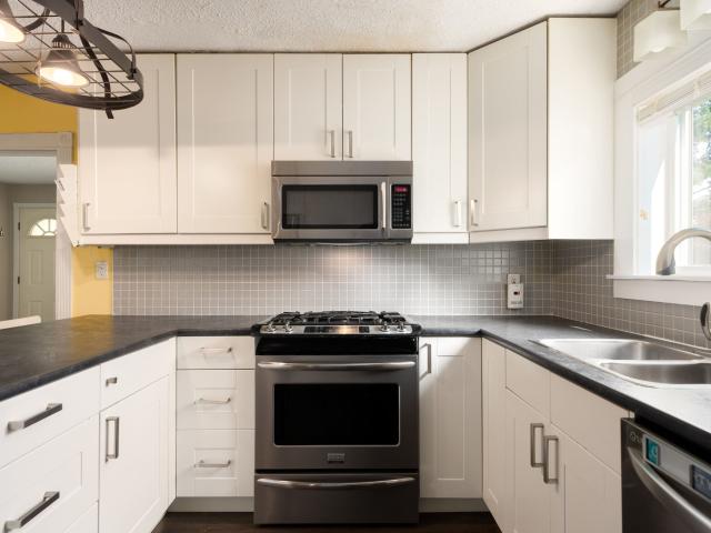 Apartment for rent in New Westminster, British Columbia
