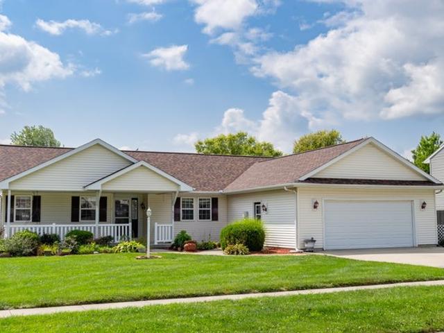House for sale in Saint Joseph, Michigan