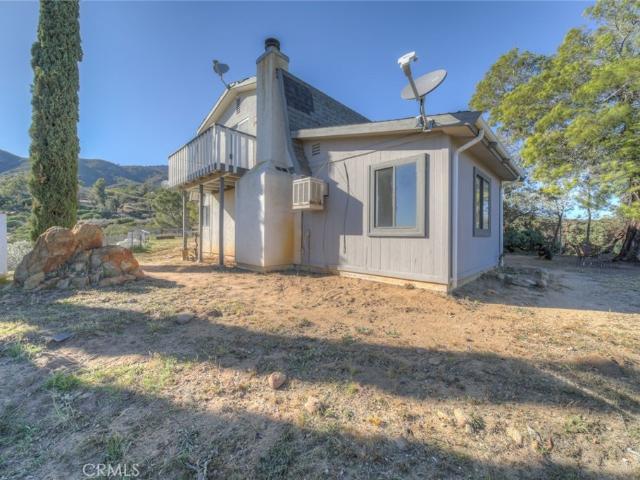 House for sale in Anza, California