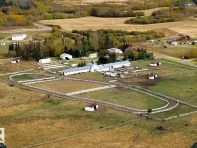 House for sale in Alberta