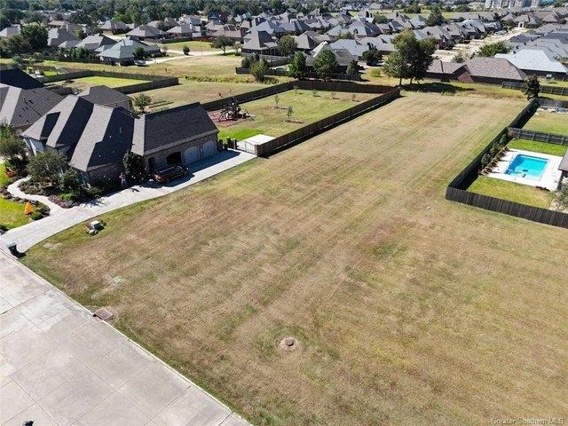 Land for sale in Lake Charles, Louisiana