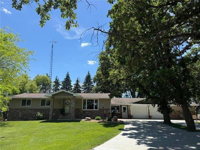 House for sale in Steele, Minnesota