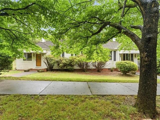 House for sale in Cobb, Georgia