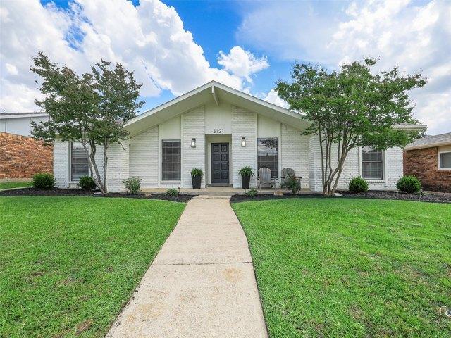 House for sale in Denton, Texas