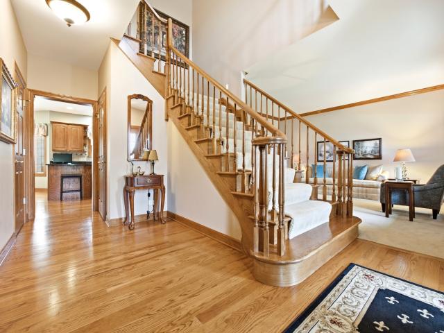 House for sale in Mchenry, Illinois