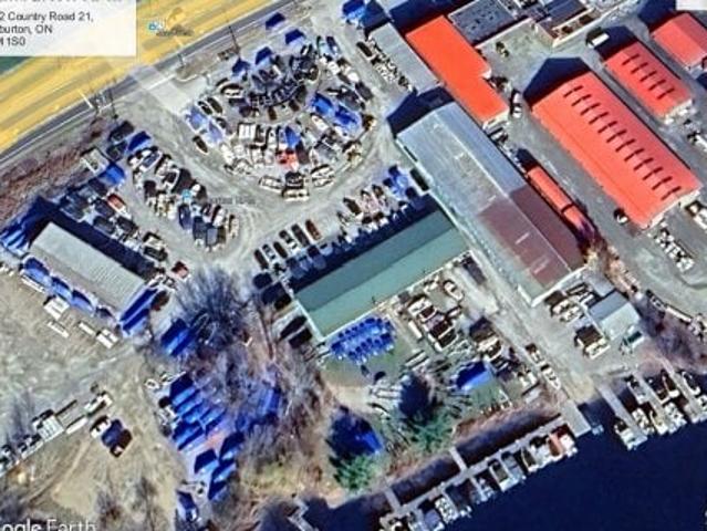 Commercial for sale in Dysart Et Al., Ontario