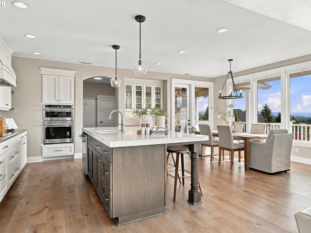 House for sale in Parker Crest, West Linn