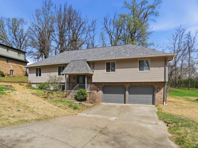 House for sale in Newburgh, Indiana