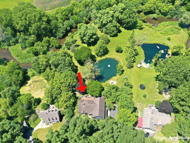 House for sale in Mchenry, Illinois