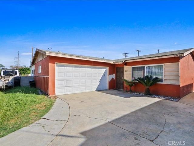 House for sale in Maywood, California