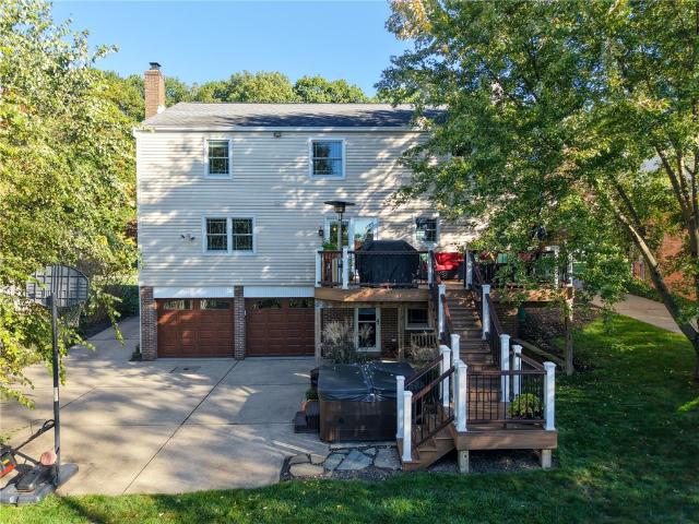 House for sale in Hampton Township, Allegheny County