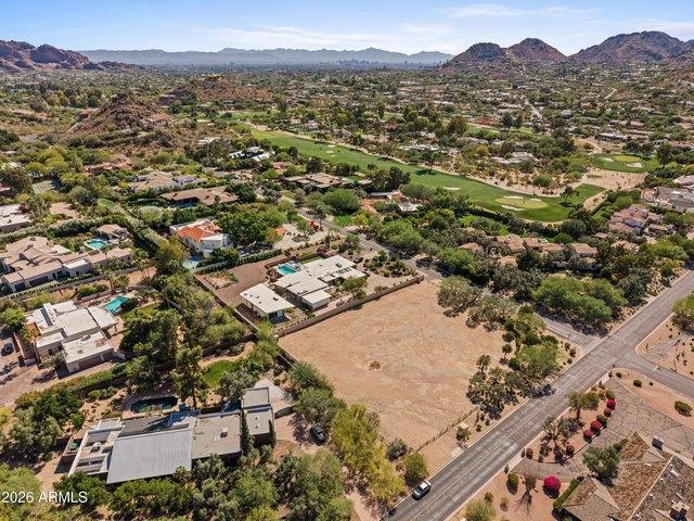 Land for sale in Paradise Valley, Arizona