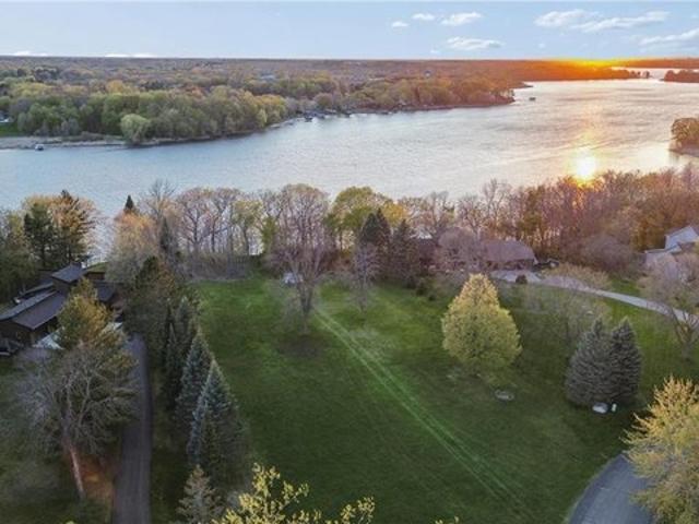 Land for sale in Hennepin, Minnesota
