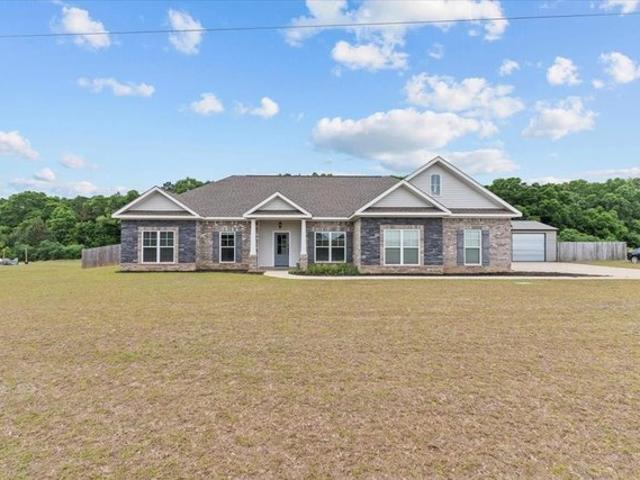 House for sale in New Brockton, Alabama