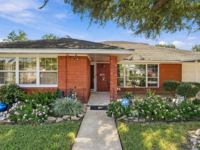 House for sale in Rosslyn, Houston