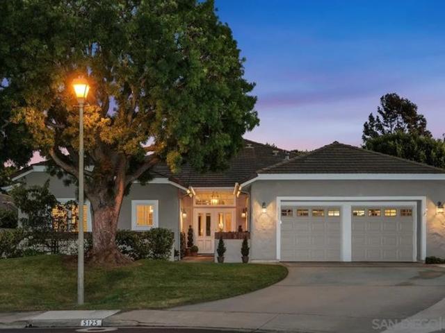 House for sale in Fairbanks Ranch Country Club, San Diego