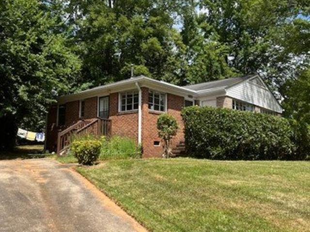 Townhouse for rent in Mecklenburg, North Carolina