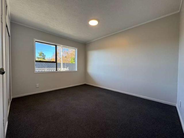 Apartment for rent in Mount Wellington, Oroua County