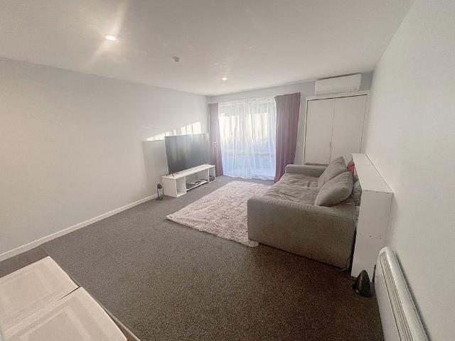 Apartment for rent in Heathcote, Canterbury