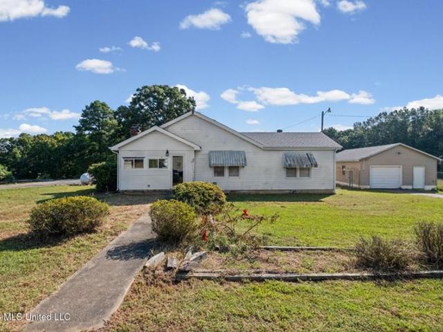 House for sale in Tate, Mississippi