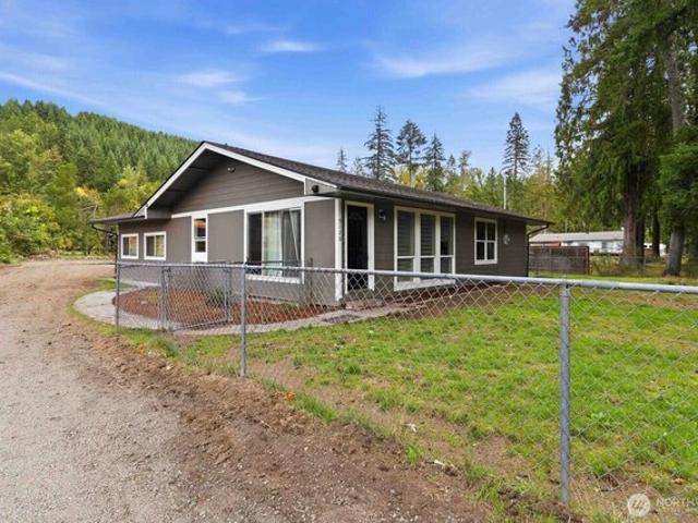 House for sale in Toutle, Cowlitz County