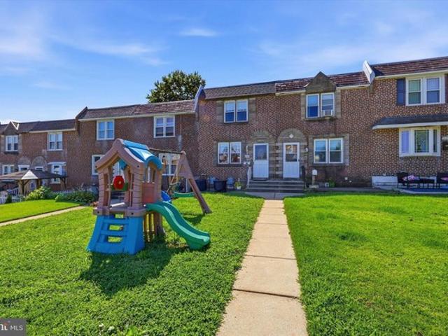 Townhouse for sale in Delco, Pennsylvania