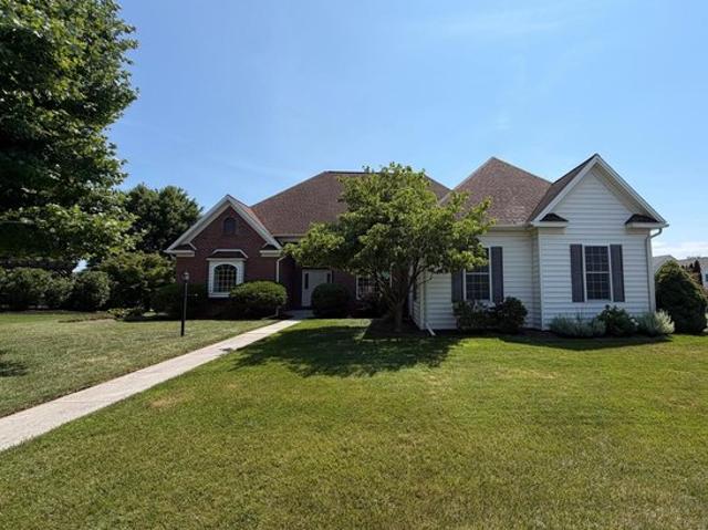 House for sale in Cumberland, Pennsylvania