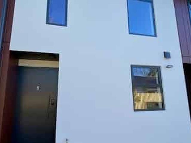 House for rent in Chaslands, Canterbury