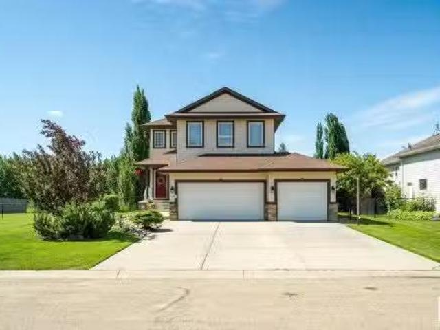 House for sale in New Sarepta, Alberta