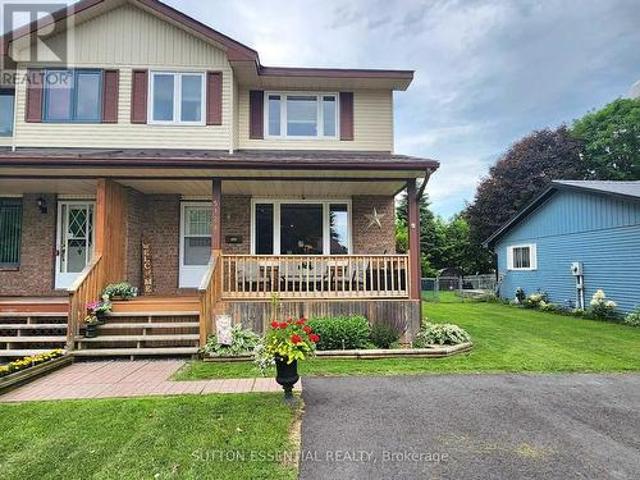 House for sale in Edwardsburgh cardinal, Ontario
