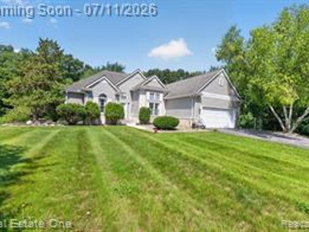 House for sale in Marion Township, Howell