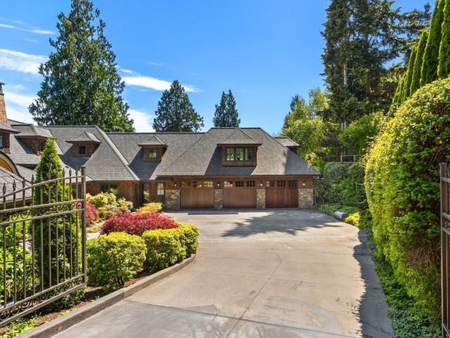 House for sale in Bainbridge Island, Washington