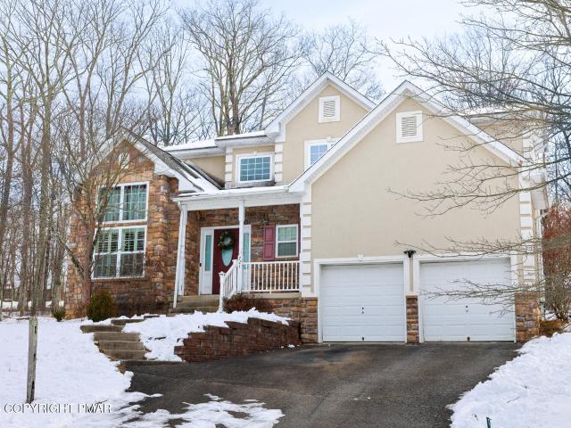 House for sale in Dingmans Ferry, Pennsylvania