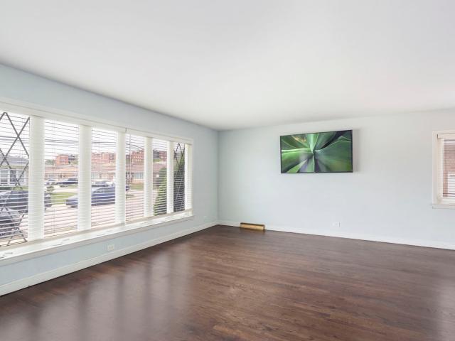House for sale in Chicago Park, Illinois