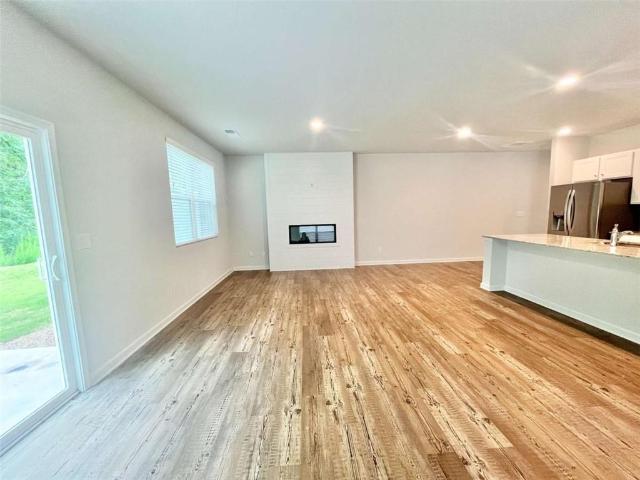 Property for rent in Flowery Branch, Georgia