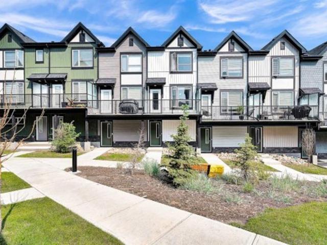 Townhouse for sale in Evanston, Calgary
