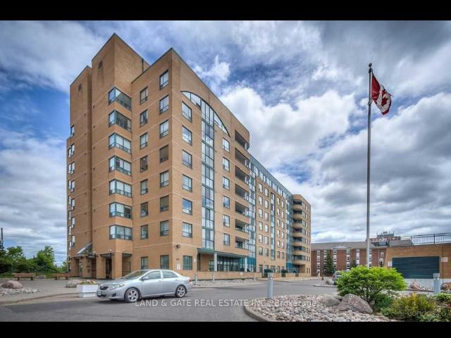 Condo for sale in Glen Grove, Pickering