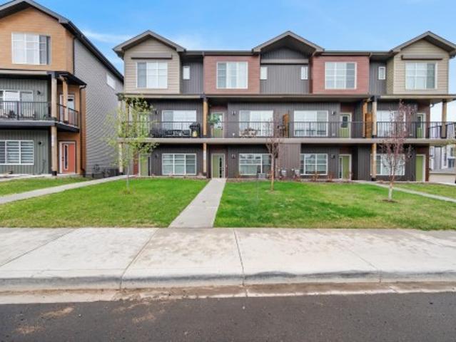 House for sale in Wedgewood, Alberta