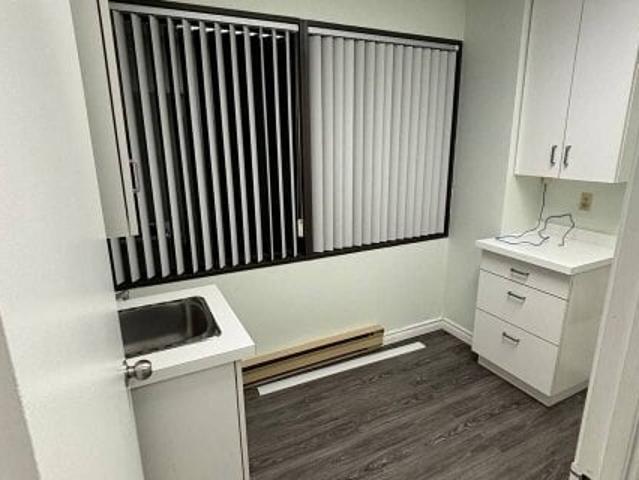 Office for sale in Woburn, Ontario