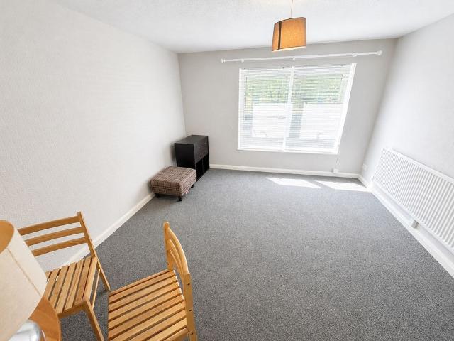 Apartment for rent in Batemoor, South Yorkshire