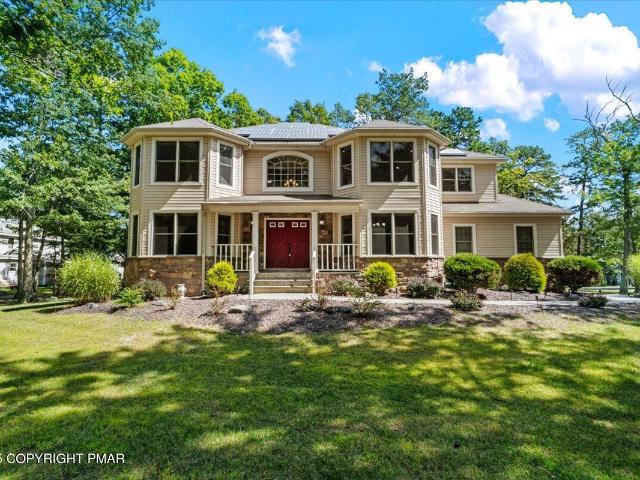House for sale in Dingmans Ferry, Pennsylvania