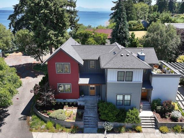 House for sale in Langley, Washington