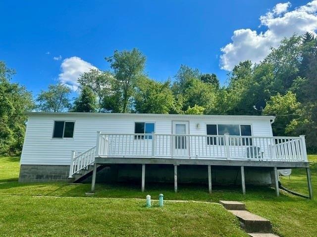 House for sale in Grindstone, Pennsylvania