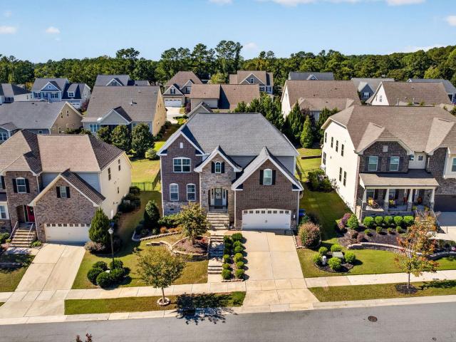 House for sale in Kings Glen, Wake Forest