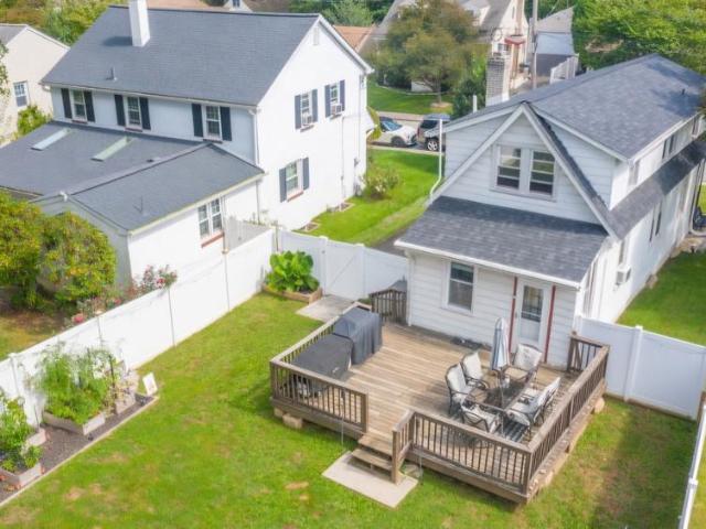 House for sale in Weldon, Abington Township