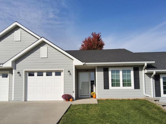 Condo for sale in Avoca, Pottawattamie County