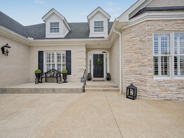 House for sale in Bowling Green, Kentucky