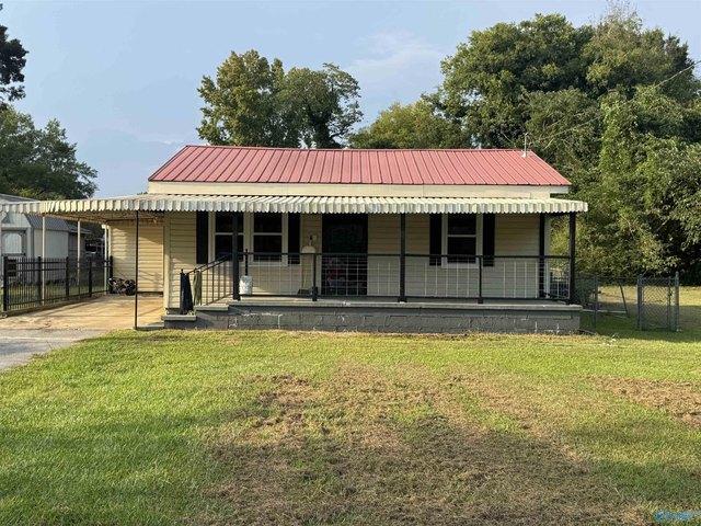 House for sale in Etowah, Alabama