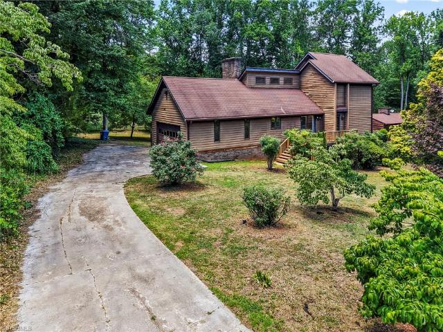 House for sale in Yadkinville, North Carolina