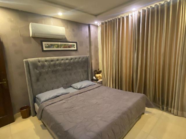 Apartment for sale in Lahore, Bahria Town